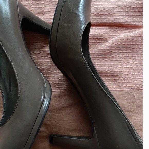 Naturalizer Leather Shoes - Picture 3 of 4